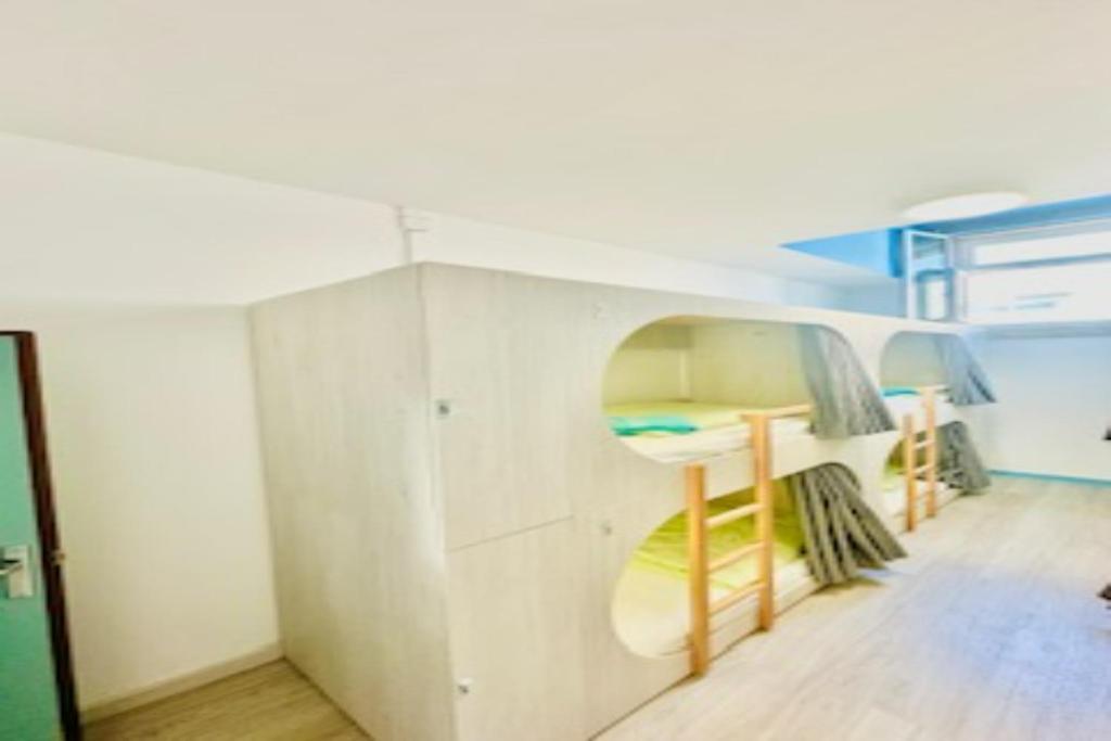 Fantasy Hostel Порту Екстер'єр фото